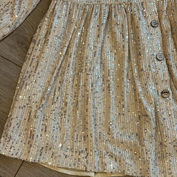 NWOT BY TOGETHER SEQUIN BUTTON DOWN OVERSIZED TUNIC CREAM AND GOLD SIZE SMALL - Picture 2 of 7
